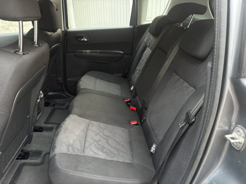 PEUGEOT 3008  1.6 HDI 112CV BOÎTE AUTOMATIQUE  2011