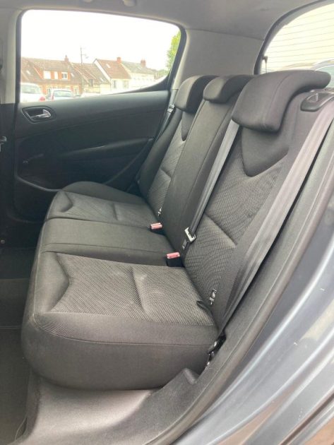 PEUGEOT 308 1.6L HDi 90cv PREMIUM / Révisée&Garantie
