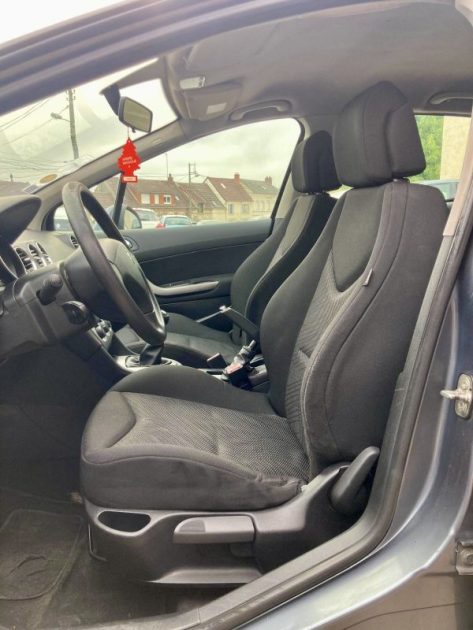 PEUGEOT 308 1.6L HDi 90cv PREMIUM / Révisée&Garantie