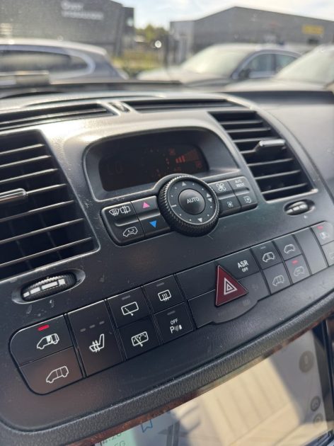 MERCEDES VIANO 2.2 CDI BE 163 4MATIC EXTRA LONG BA 8PL SALON 2011