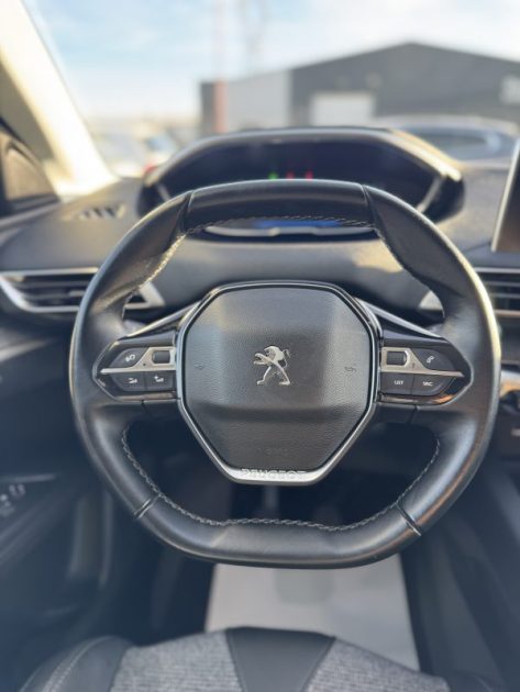 PEUGEOT 3008 SUV HDI 130 ALLURE BUSINESS 2019