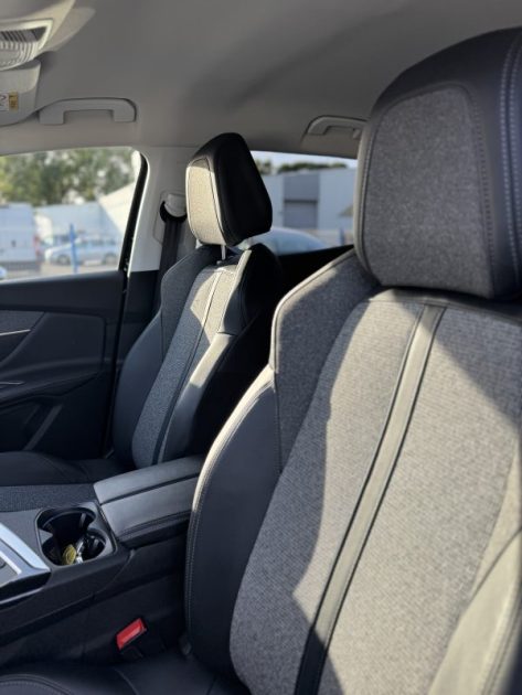 PEUGEOT 3008 SUV HDI 130 ALLURE BUSINESS 2019
