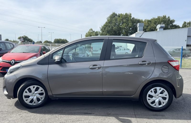 TOYOTA YARIS 1.0 2017