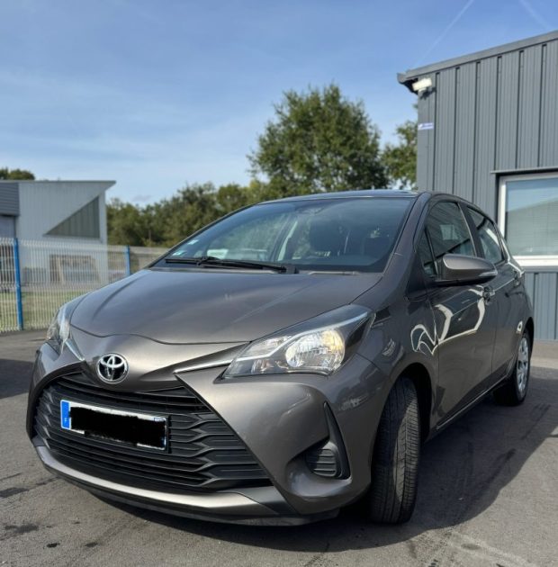 TOYOTA YARIS 1.0 2017