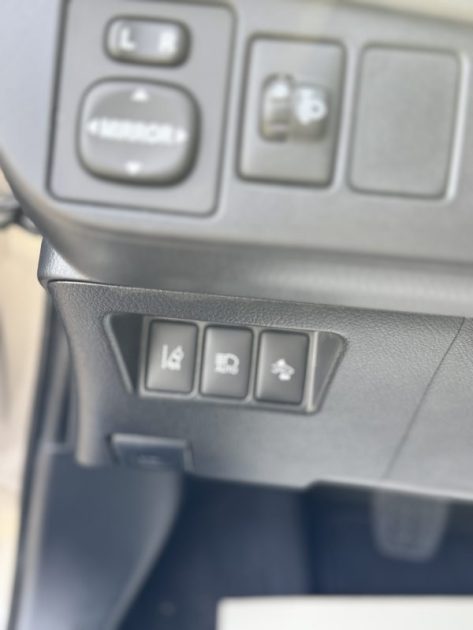 TOYOTA YARIS 1.0 2017