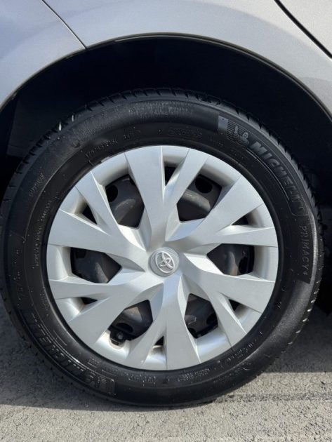TOYOTA YARIS 1.0 2017