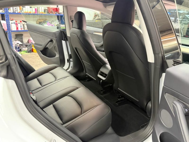 TESLA STANDARD RANGE PLUS RWD 325 CH  2022