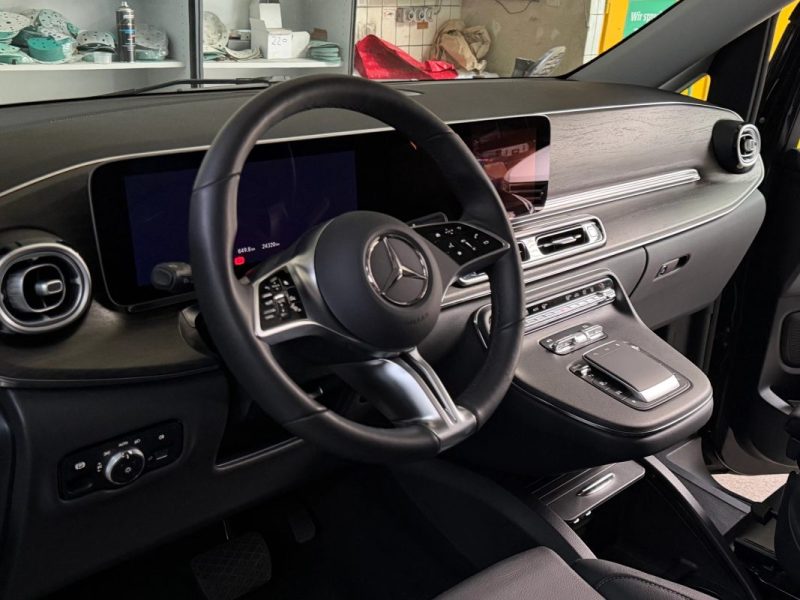 MERCEDES-BENZ V300d  EXTRA-LONG 4MATIC 9G-TRONIC 8 PL