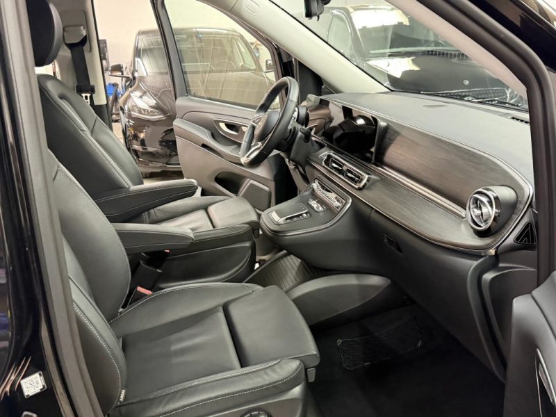 MERCEDES-BENZ V300d  EXTRA-LONG 4MATIC 9G-TRONIC 8 PL