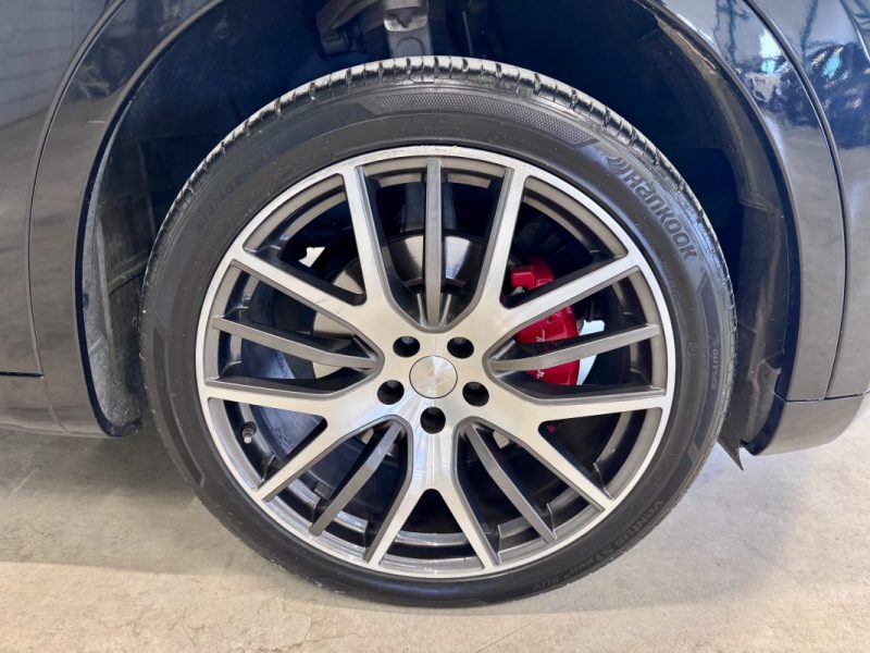 MASERATI Levante Q4 3.0 V6 275ch Grand Sport Automatique