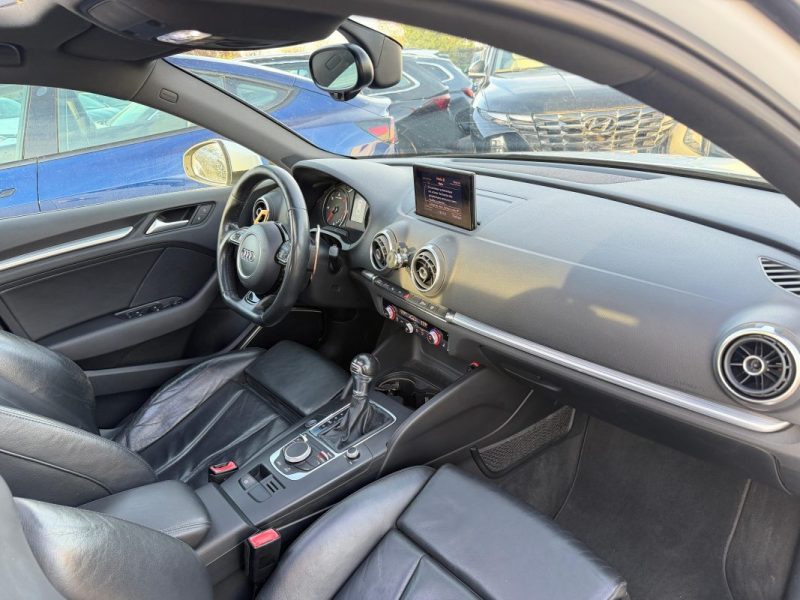 AUDI A3 SPORTBACK 2.0 TDI 150ch SLINE / TOIT OUVRANT