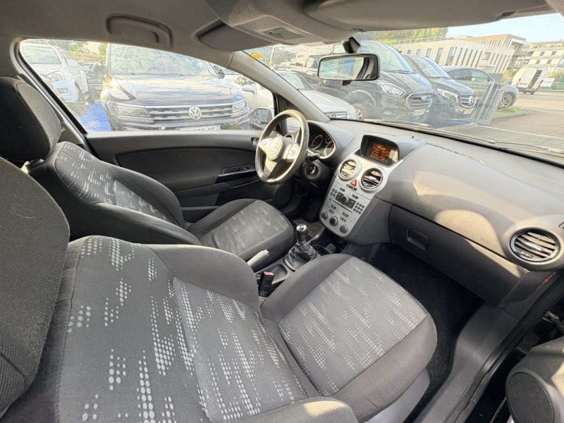 OPEL CORSA D 1.7 CDTI 130 CH OPC