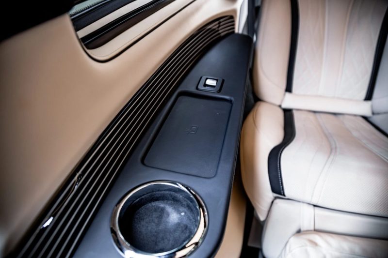 MERCEDES-BENZ V300d VIP PAUL KLASSEN ÉDITION LIMITÉE 