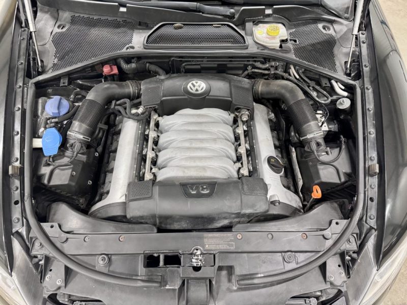 VOLKSWAGEN Phaeton (2) 4.2 V8 335ch 4-Motion Limousine BVA 4 Places
