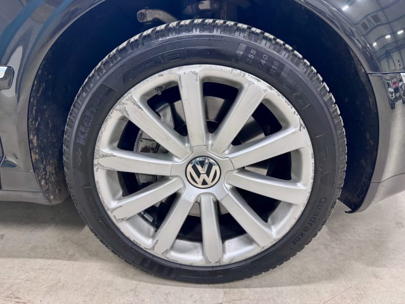 VOLKSWAGEN Phaeton (2) 4.2 V8 335ch 4-Motion Limousine BVA 4 Places