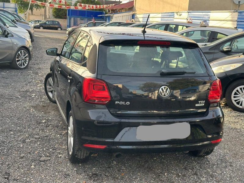 VOLKSWAGEN Polo  V 5 portes  1.4 TDI 12V BlueMotion 90 cv BON ETAT