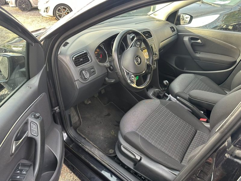 VOLKSWAGEN Polo  V 5 portes  1.4 TDI 12V BlueMotion 90 cv BON ETAT