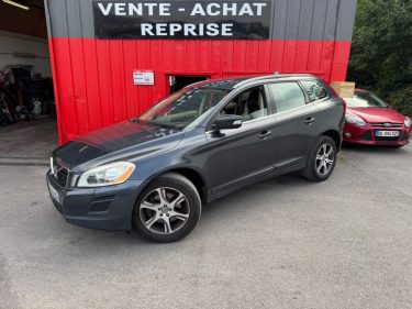 VOLVO XC60 I SUV 2.0 DRIVE 2011