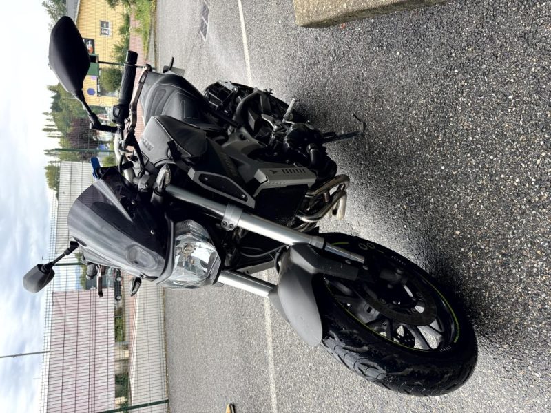 YAMAHA MT-09  2025