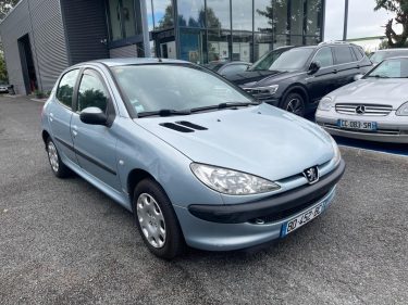 PEUGEOT 206 1.1 i 60 ch