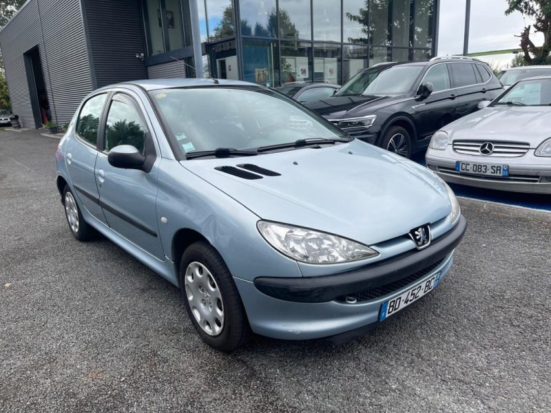 PEUGEOT 206 1.1 i 60 ch