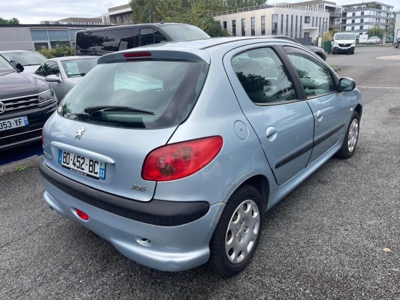 PEUGEOT 206 1.1 i 60 ch