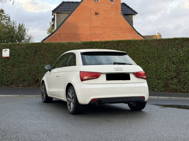 MAGNIFIQUE AUDI A1 Sportback 1.2 TFSI AMBITION LUXE 