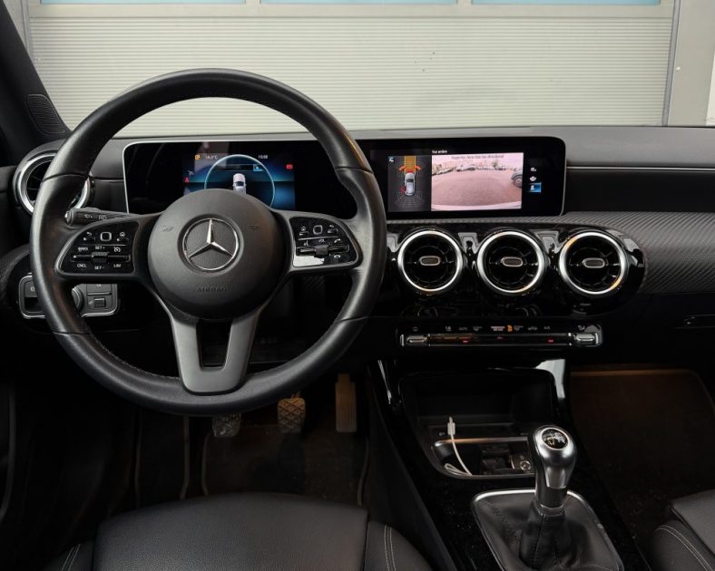 MERCEDES CLASSE A 160 - Entretien complet - Cuir intérieur - Garantie 6 mois - 2019
