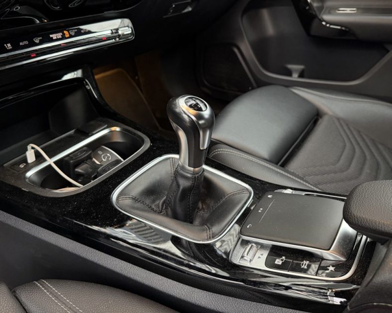 MERCEDES CLASSE A 160 - Entretien complet - Cuir intérieur - Garantie 6 mois - 2019