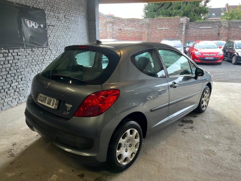 PEUGEOT  207 1.4I URBAN MOVE 75CH 