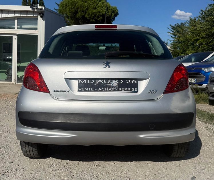 Peugeot 207 1.4i 90 Ch Garantie 