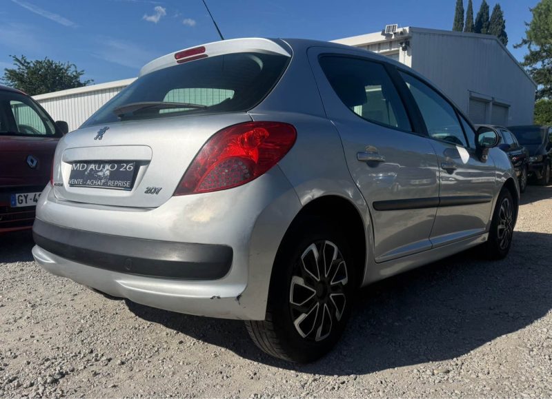 Peugeot 207 1.4i 90 Ch Garantie 