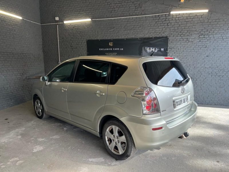 TOYOTA COROLLA VERSO 2.2 D-4D TECHNO 136CV  