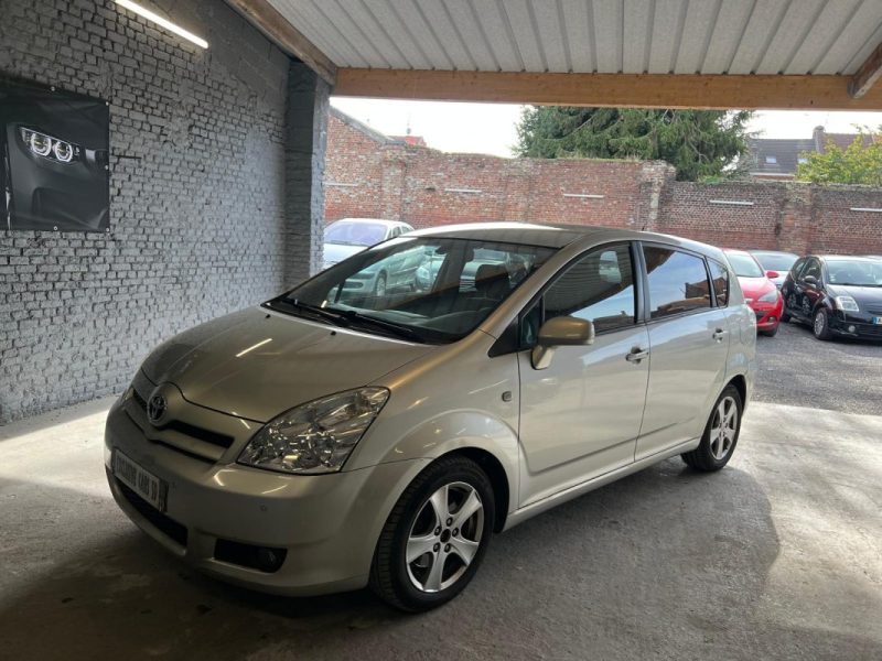 TOYOTA COROLLA VERSO 2.2 D-4D TECHNO 136CV  