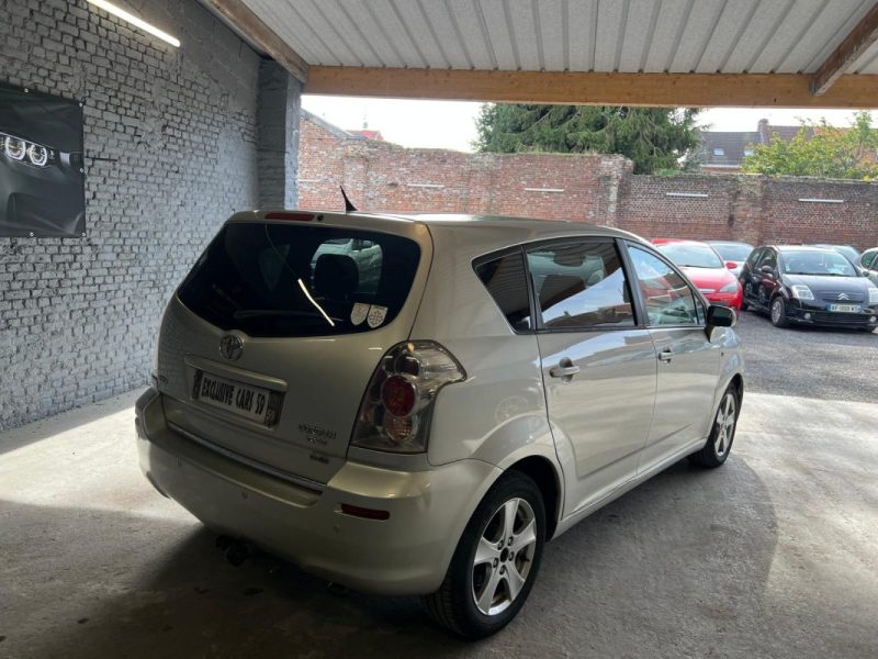 TOYOTA COROLLA VERSO 2.2 D-4D TECHNO 136CV  