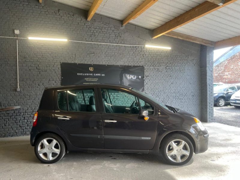 RENAULT MODUS GRAND MODUS 1.4I CONFORT  