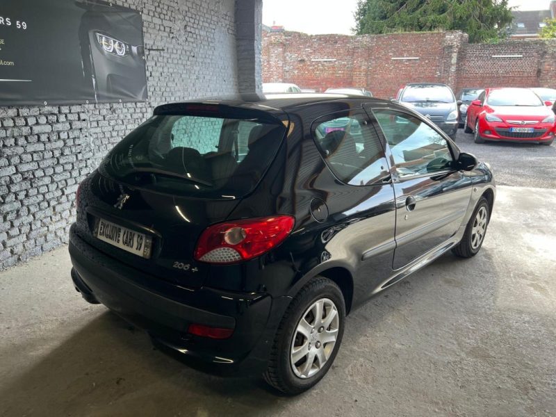 PEUGEOT 206+ 1.1I 60CV TRENDY 