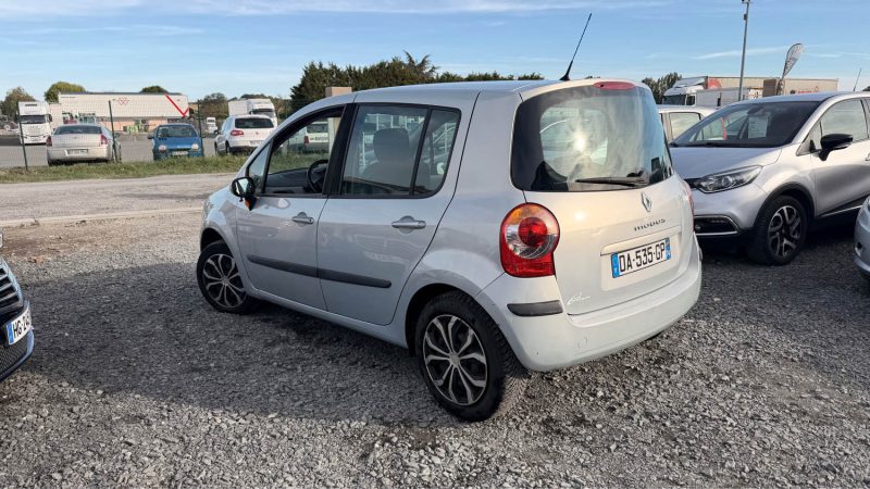 RENAULT MODUS BOITE AUTO 1.6 ESSENCE  2006