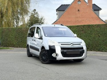 CITROËN BERLINGO XTR 1.6 hdi distribution / embrayage a jour  