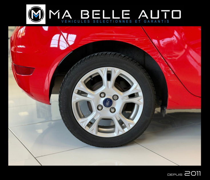 FORD FIESTA 1.25 DURATEC 82 FUN – GPS – BLUETOOTH – SIÈGES CHAUFFANTS - RADAR - 88 euros mensuel 