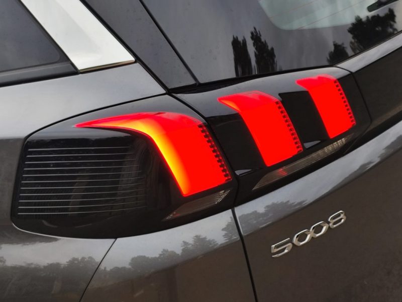 PEUGEOT 5008 - 2 1.2 PURE TECH 130 ACTIVE PACK  2023
