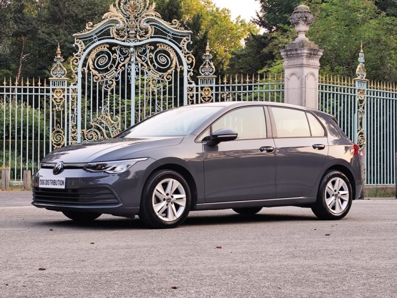 VOLKSWAGEN GOLF 8 1.0 E-TSI OPF 110 DSG7 LIFE BUSINESS 2023