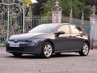 VOLKSWAGEN GOLF 8 1.0 E-TSI OPF 110 DSG7 LIFE BUSINESS 2023