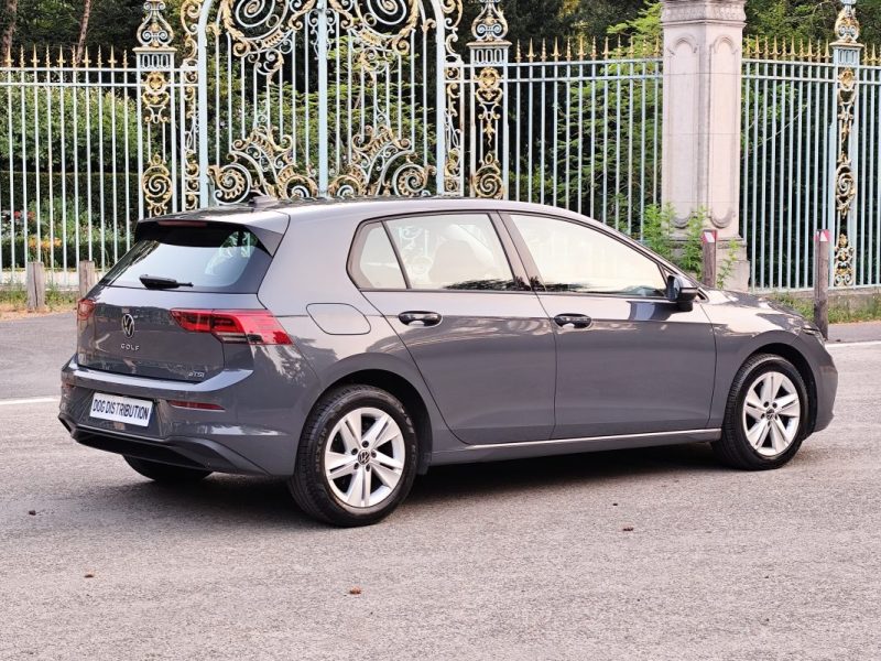 VOLKSWAGEN GOLF 8 1.0 E-TSI OPF 110 DSG7 LIFE BUSINESS 2023