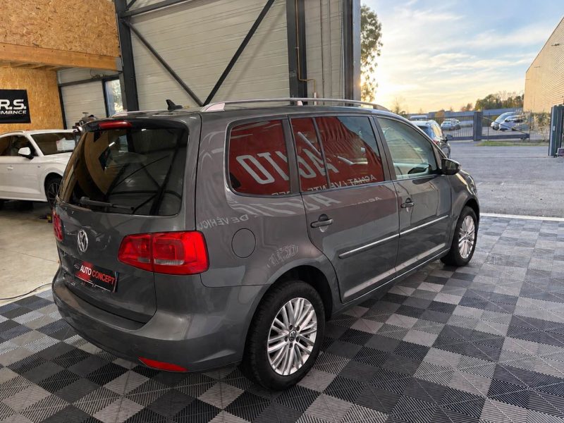 VOLKSWAGEN TOURAN 1.2 TSI 105CH CONFORTLINE 7 PLACES
