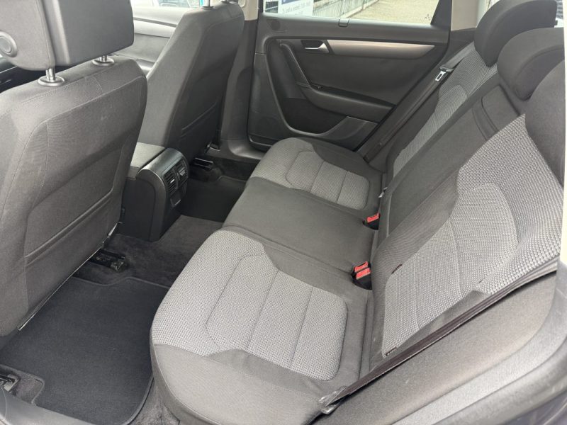 VW PASSAT SW 1;6  TDI 105 FAP BLUEMOTION CONFOR