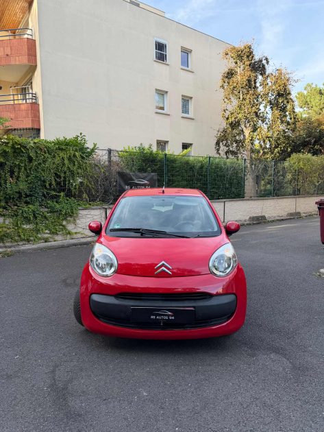 CITROËN C1 1.0e 12V 68ch Automatique, rouge, 4 cv, 3 portes, garantie : 3 mois.