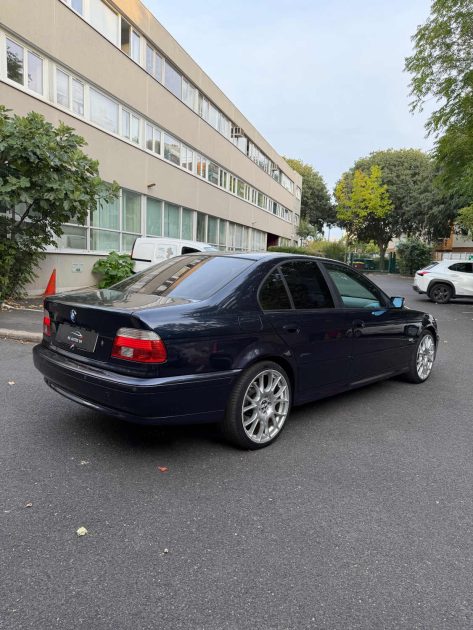 Bmw Série 5 530d E39 DESIGN LUXE, berline, bleu cv, 5 portes, garantie : 3 mois.