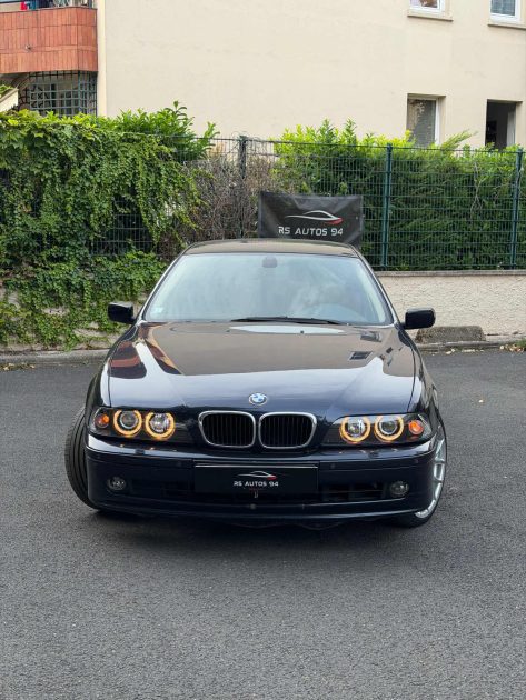 Bmw Série 5 530d E39 DESIGN LUXE, berline, bleu cv, 5 portes, garantie : 3 mois.