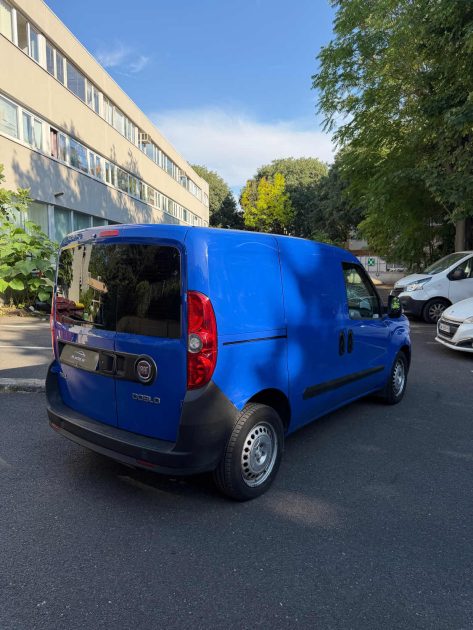 FIAT DOBLO 1.4 T-Jet 16v 120 ch GNV Dynamic, bleu, 5 cv, 5 portes garantie 3 mois